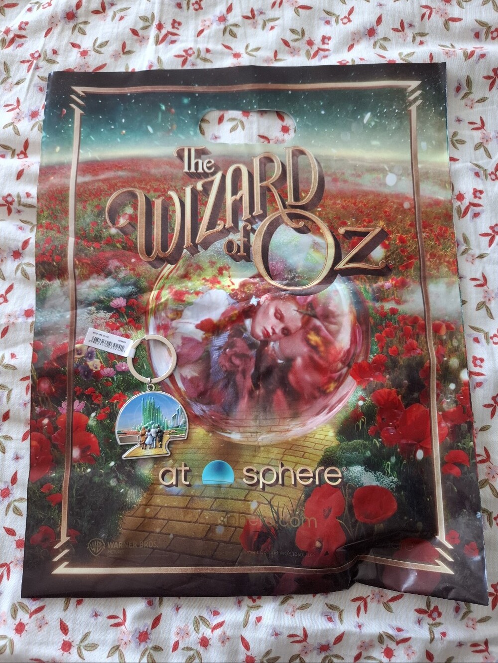 NWT☆Wizard of Oz Sphere Souvenir Bag with Keychain